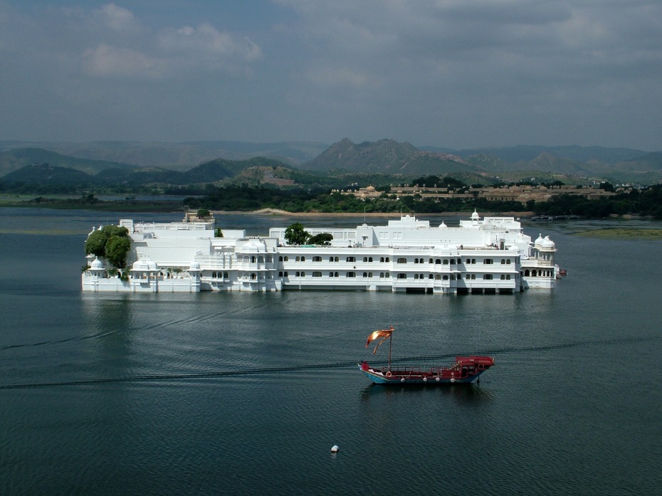 Palace on Wheels, Day 4: Udaipur